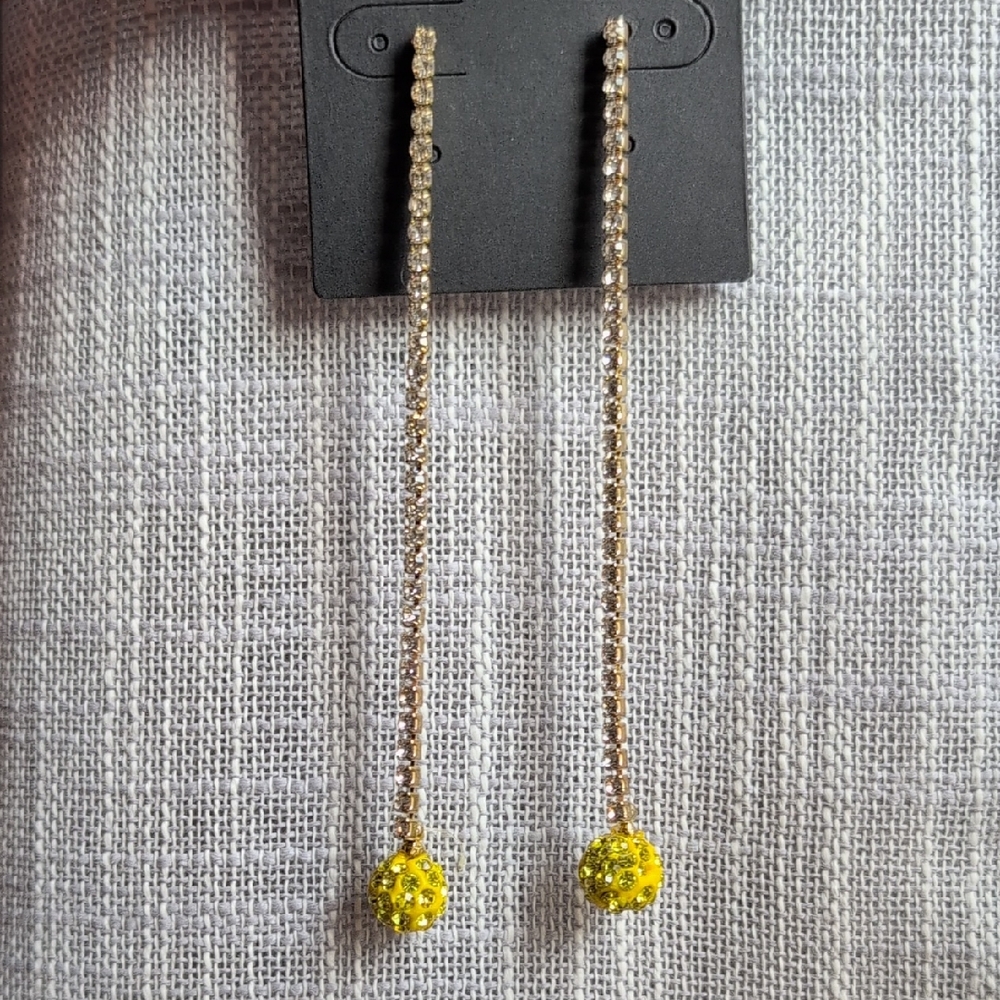 Chic Gold and Yellow Drop Earrings